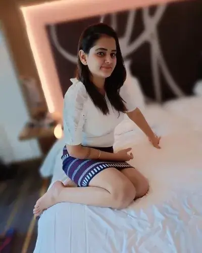 Call Girls New Market Cash On Delivery