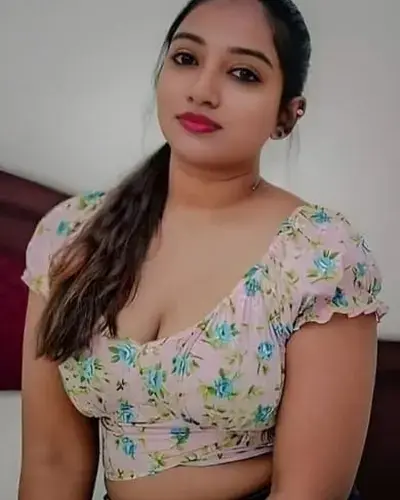 Call Girls New Market Cash On Delivery